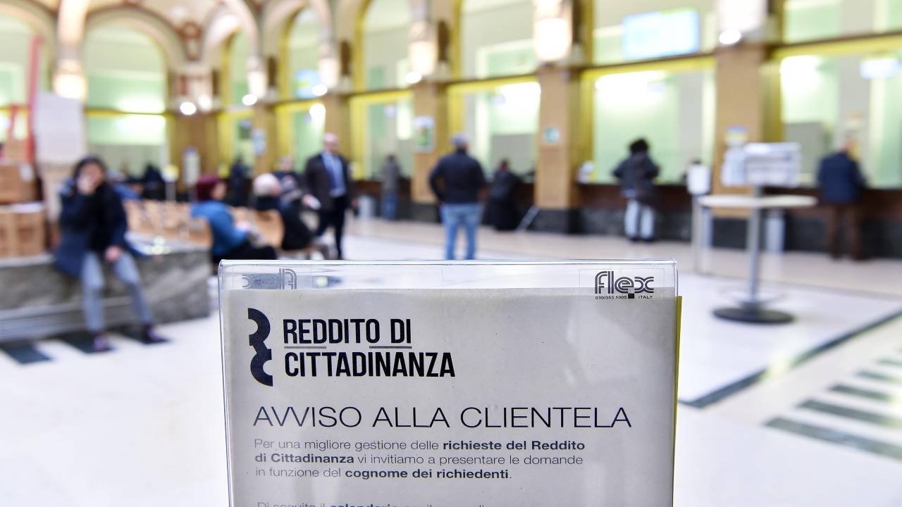 Reddito di cittadinanza famiglie aprile dati Inps